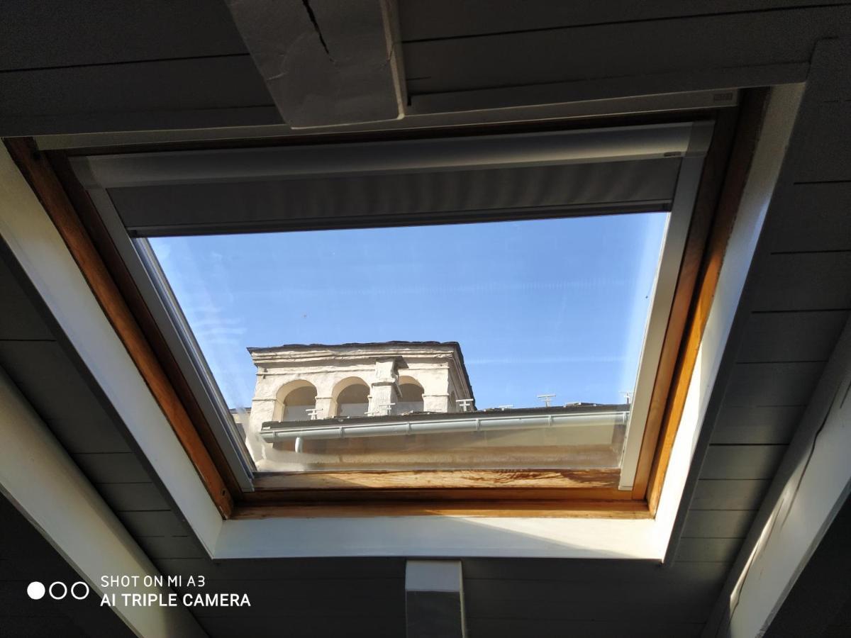 Апартаменты Un Oeil Sur La Cathedrale Аоста Экстерьер фото